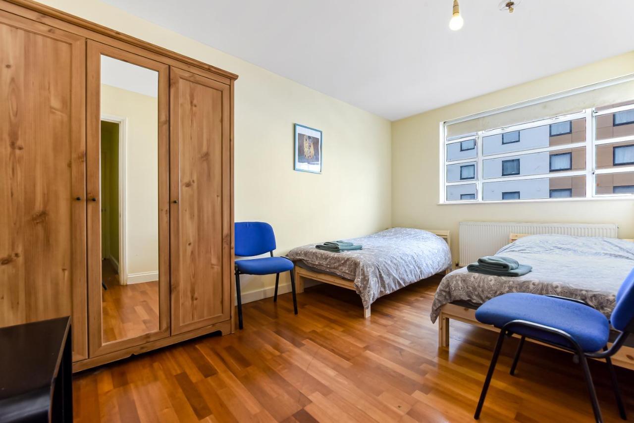 Spacious 2 Bedroom Apartment In Ealing Broadway المظهر الخارجي الصورة