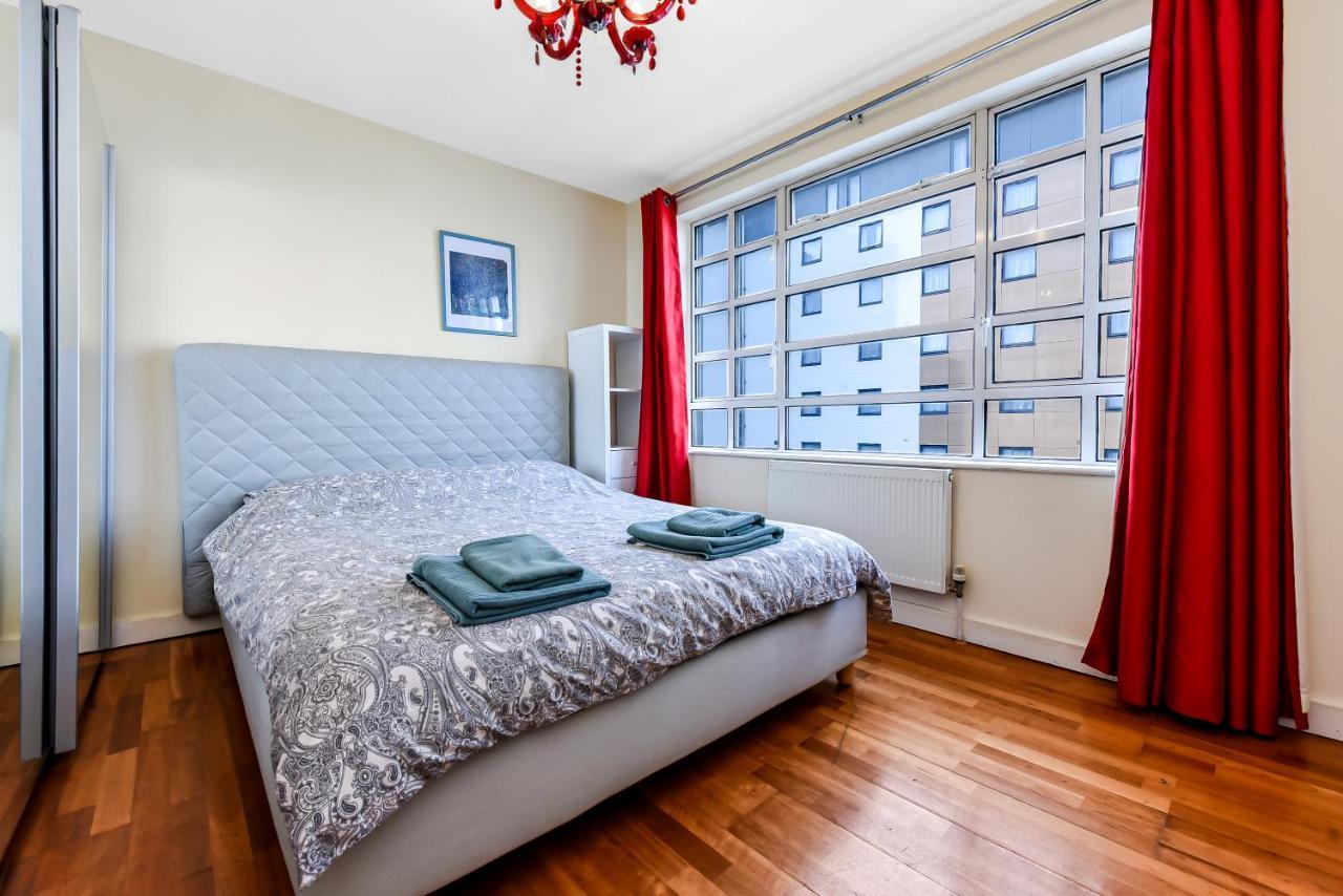 Spacious 2 Bedroom Apartment In Ealing Broadway المظهر الخارجي الصورة