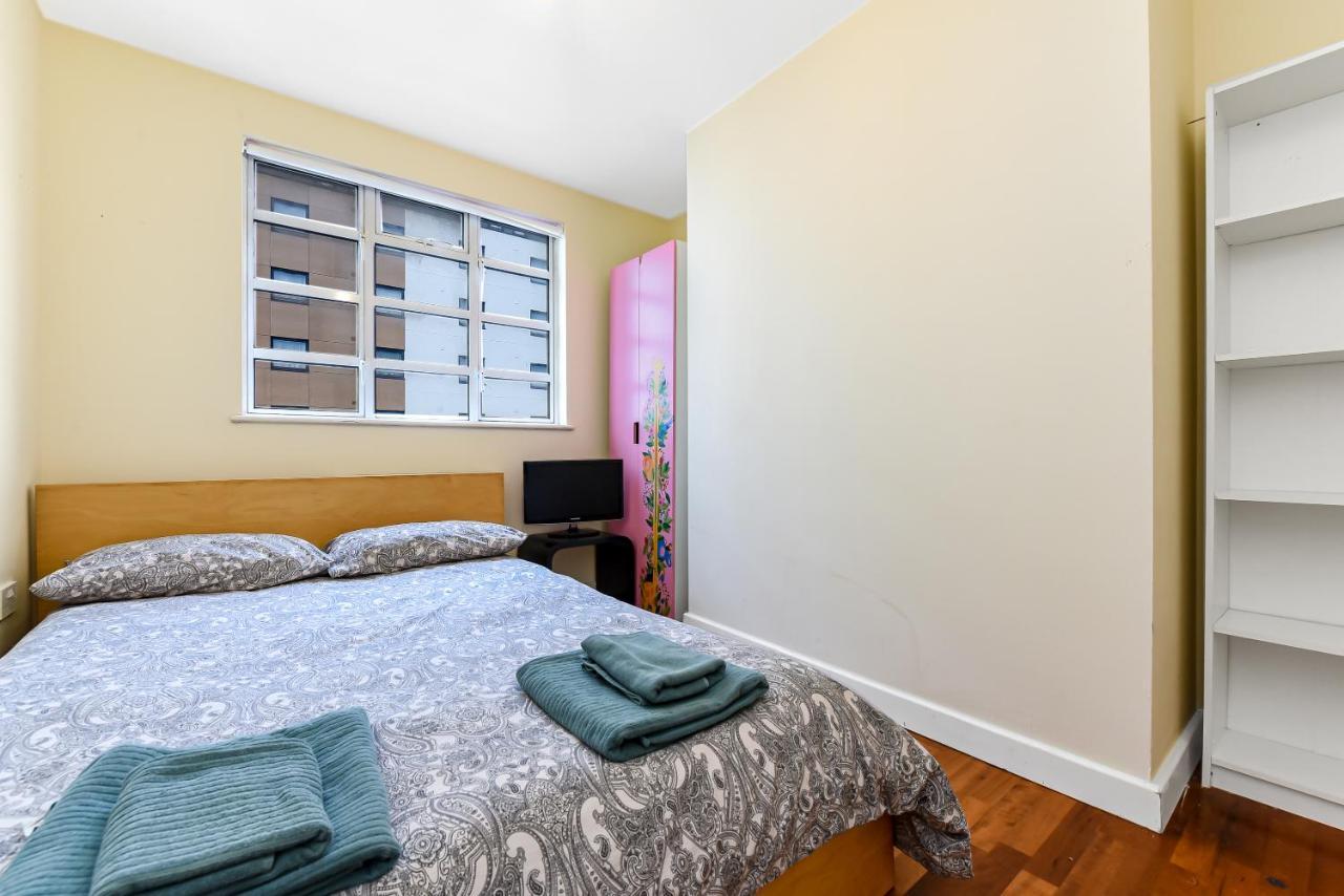 Spacious 2 Bedroom Apartment In Ealing Broadway المظهر الخارجي الصورة